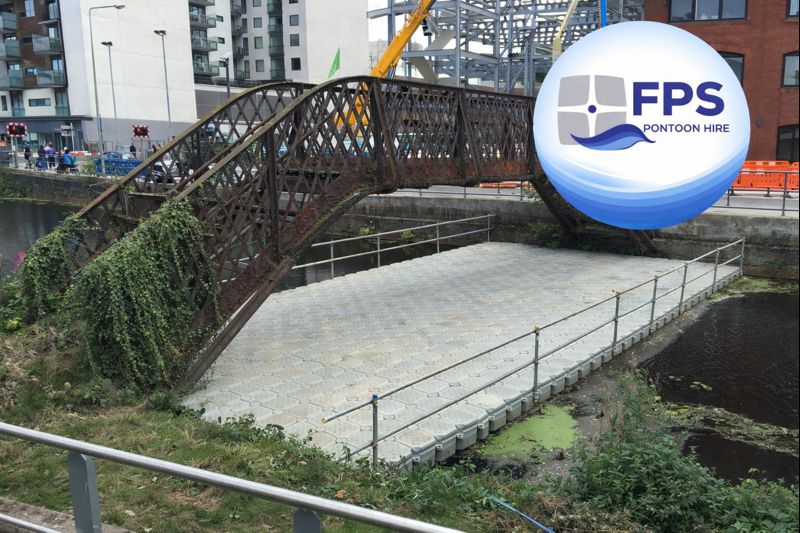 Lincoln Bridge Demolition – Floating Debris-Control Platform project image