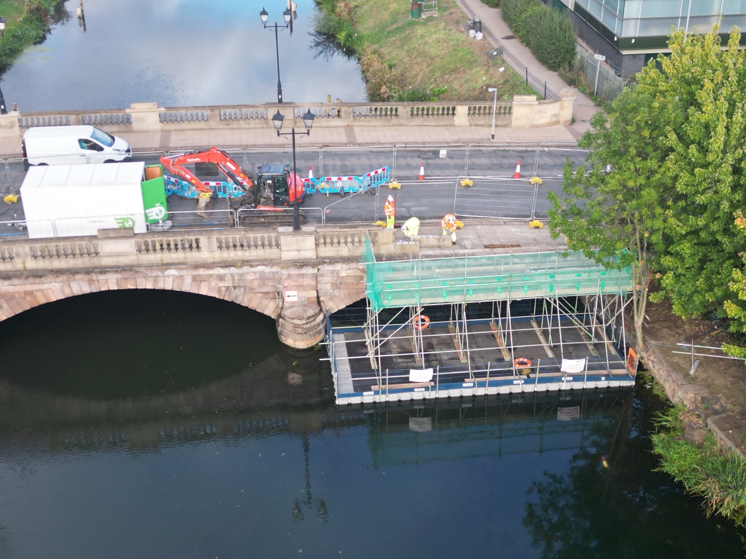 Aerial view of the floating pontoon and scaffold access platform beside South Bridge, Northampton